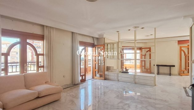 APARTMENT - Resale - SAN PEDRO DEL PINATAR -
                Lo pagan