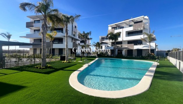 APARTMENT - Resale - TORRE PACHECO -
                Inland