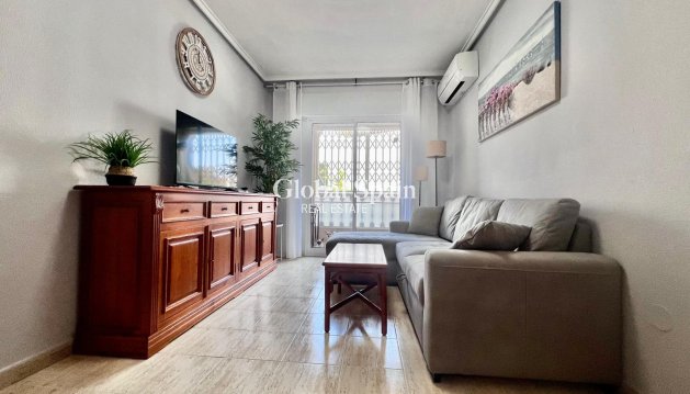 APARTMENT - Resale - TORREVIEJA -
                Acequion