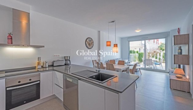 APARTMENT - Resale - TORREVIEJA -
                Auguas Neuvas