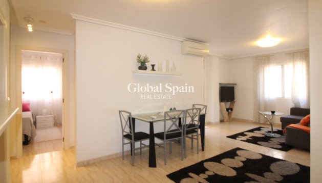 APARTMENT - Resale - TORREVIEJA -
                Center