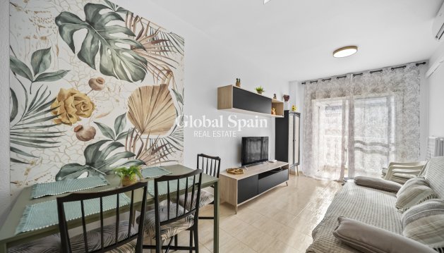 APARTMENT - Resale - TORREVIEJA -
                Centro