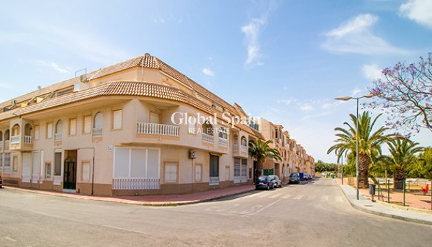 APARTMENT - Resale - TORREVIEJA -
                Costa Blanca