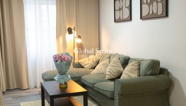 APARTMENT - Resale - TORREVIEJA -
                Costa Blanca