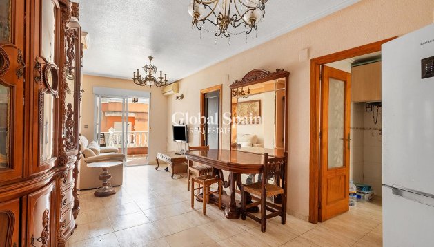 APARTMENT - Resale - TORREVIEJA -
                Estacion de autobuses