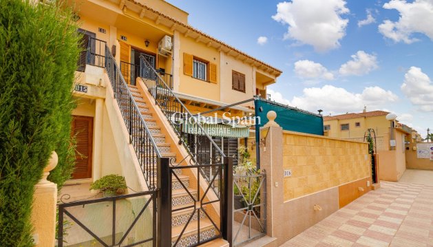 APARTMENT - Resale - TORREVIEJA -
                La Siesta - El Salado - Torreta
