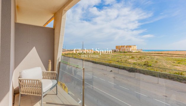 APARTMENT - Resale - TORREVIEJA -
                Los Frutales