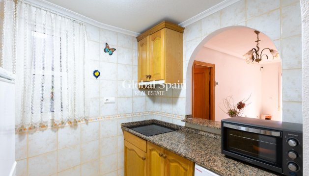 APARTMENT - Resale - TORREVIEJA -
                Parque de las Naciones