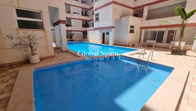 APARTMENT - Resale - TORREVIEJA -
                Parque de las Naciones