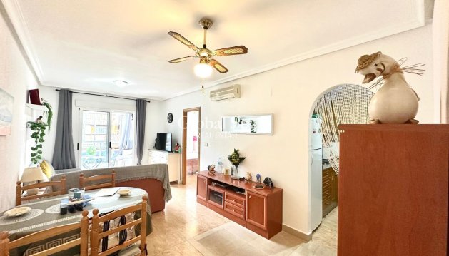 APARTMENT - Resale - TORREVIEJA -
                Playa del Cura