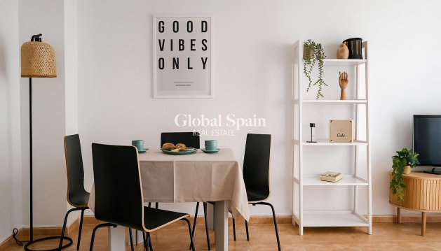 APARTMENT - Resale - TORREVIEJA -
                Playa del Cura