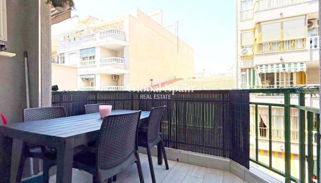 APARTMENT - Resale - TORREVIEJA -
                Playa del Cura
