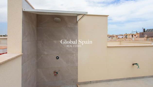 APARTMENT - Resale - TORREVIEJA -
                Playa del Cura