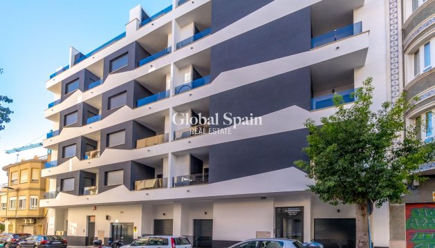 APARTMENT - Resale - TORREVIEJA -
                Playa del Cura
