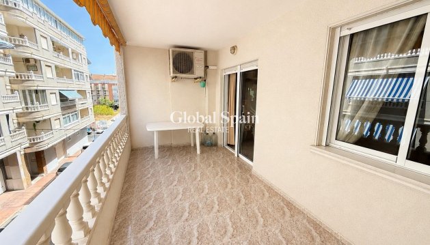 APARTMENT - Resale - TORREVIEJA -
                Playa del cura