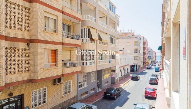 APARTMENT - Resale - TORREVIEJA -
                Playa del Cura