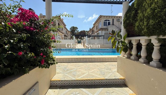 APARTMENT - Resale - TORREVIEJA -
                Punta Prima