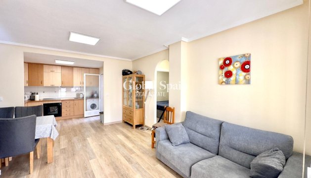 APARTMENT - Resale - TORREVIEJA -
                Torreblanca