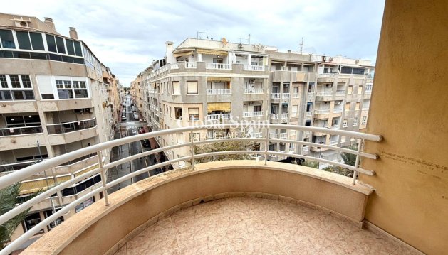 APARTMENT - Resale - TORREVIEJA -
                Torrevieja