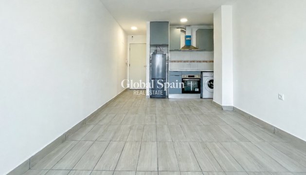 APARTMENT - Resale - TORREVIEJA -
                Torrevieja