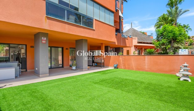APARTMENT - Resale - VILLAMARTÍN -
                Lomas del Golf