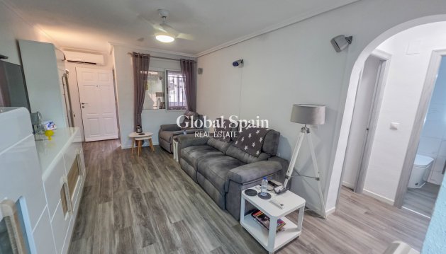 APARTMENT - Resale - VISTABELLA GOLF  -
                Inland