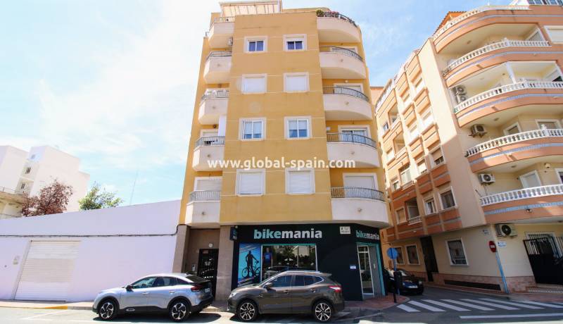 Apartment - Top Floor Apartment - Resale - Torrevieja - Acequion