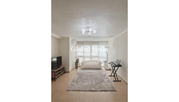 Appartement - Flat - Revente - ALICANTE -
                Alicante