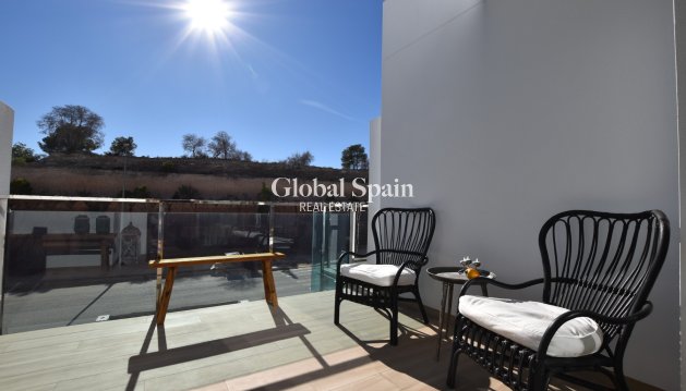 Appartement - Flat - Revente - ENTRE NARANJOS VISTABELLA GOLF -
                ENTRE NARANJOS VISTABELLA GOLF