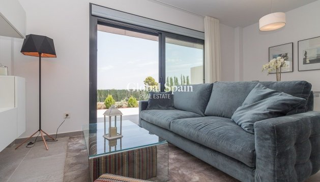 APPARTEMENT - Nieuwbouw - TORREVIEJA -
                LOS BALCONES - LOS ALTOS