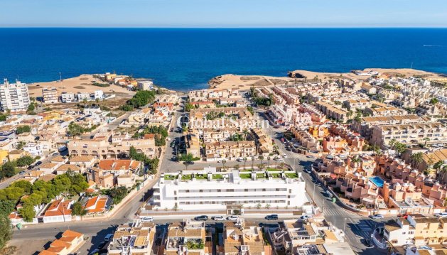 APPARTEMENT - Nieuwbouw - TORREVIEJA -
                Los Frutales