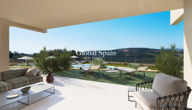 APPARTEMENT - Nouvelle construction - ESTEPONA -
                Buenas Noches
