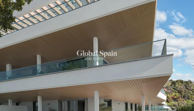 APPARTEMENT - Nouvelle construction - ESTEPONA -
                Parque Selwo