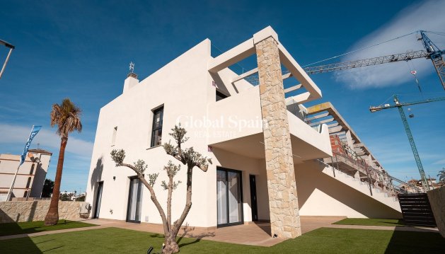 APPARTEMENT - Nouvelle construction - PILAR DE LA HORADADA -
                Pilar de la Horadada