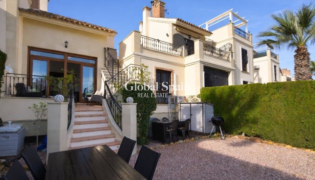 APPARTEMENT - Revente - ALGORFA -
                Inland