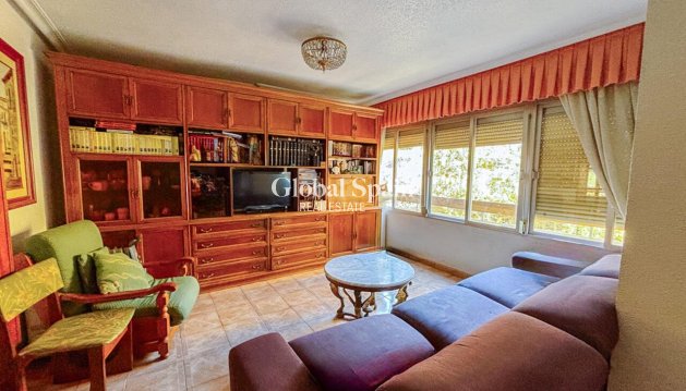 APPARTEMENT - Revente - ALICANTE -
                Costa Blanca