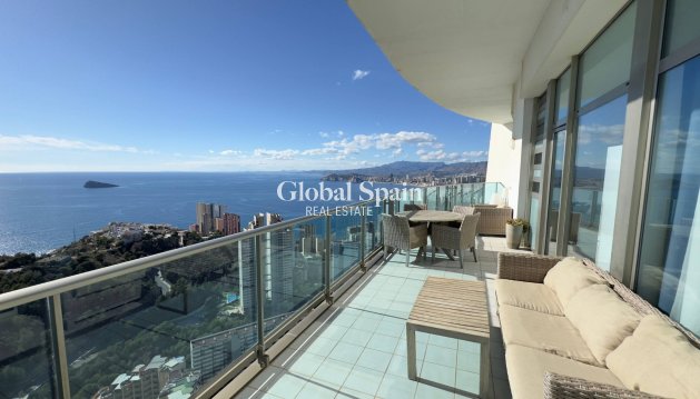 APPARTEMENT - Revente - BENIDORM -
                Levante