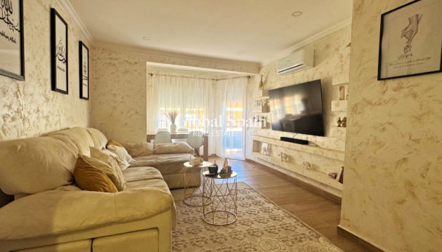 APPARTEMENT - Revente - DENIA -
                Center