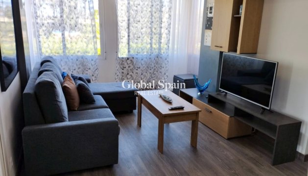 APPARTEMENT - Revente - DENIA -
                Les Marines - Las Marinas