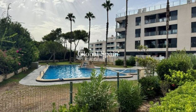 APPARTEMENT - Revente - LA MATA -
                Costa Blanca