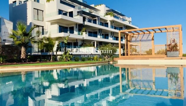 Appartement - Revente - LAS COLINAS GOLF RESORT -
                LAS COLINAS GOLF RESORT