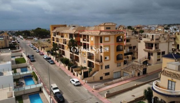 APPARTEMENT - Revente - ORIHUELA COSTA -
                Costa Blanca