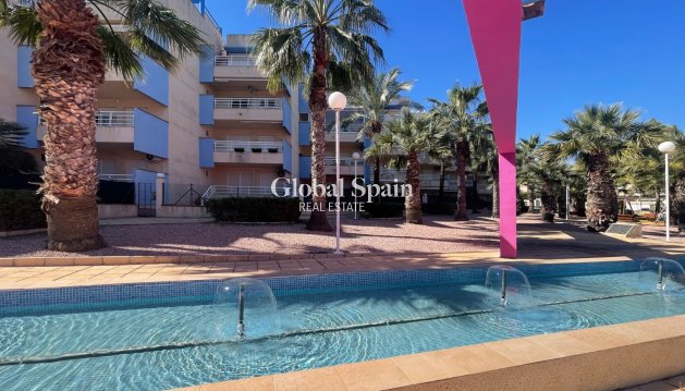 APPARTEMENT - Revente - ORIHUELA COSTA -
                Costa Blanca