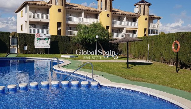 APPARTEMENT - Revente - ORIHUELA COSTA -
                Costa Blanca
