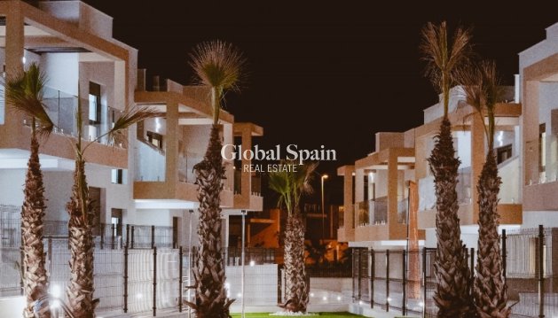 APPARTEMENT - Revente - ORIHUELA COSTA -
                Costa Blanca
