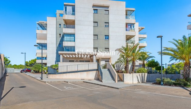 APPARTEMENT - Revente - ORIHUELA COSTA -
                Los Dolses