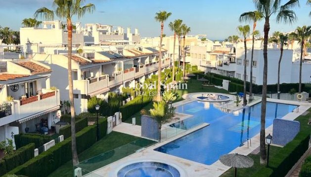 APPARTEMENT - Revente - ORIHUELA COSTA -
                VILLAMARTÍN