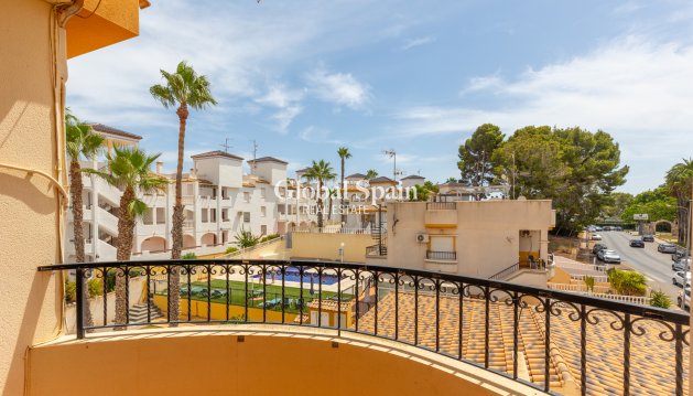 APPARTEMENT - Revente - ORIHUELA -
                Inland