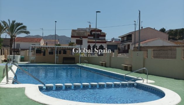APPARTEMENT - Revente - ORIHUELA -
                La Matanza