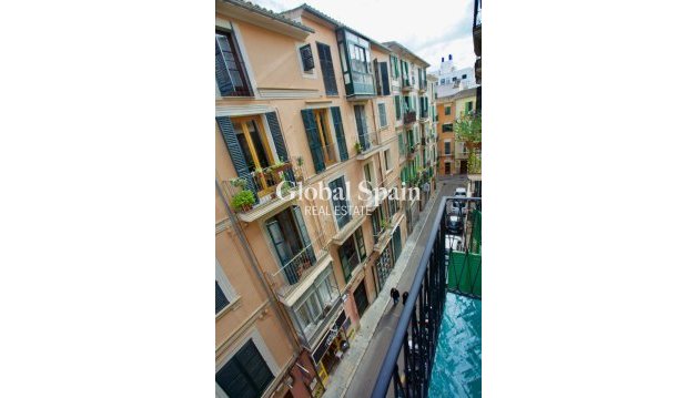 APPARTEMENT - Revente - PALMA -
                Centre